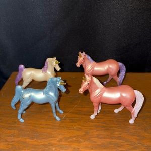 Breyer, Stablemates, Unicorns